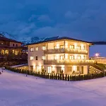 Deluxe Am Wilden Kaiser Apartman *